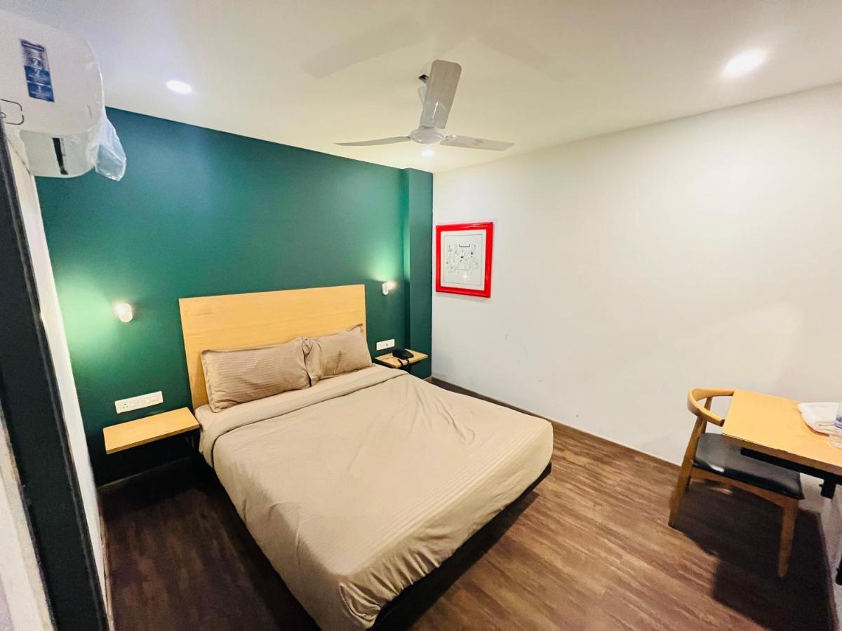 Hotel Qotel La Serene Gagan Vihar