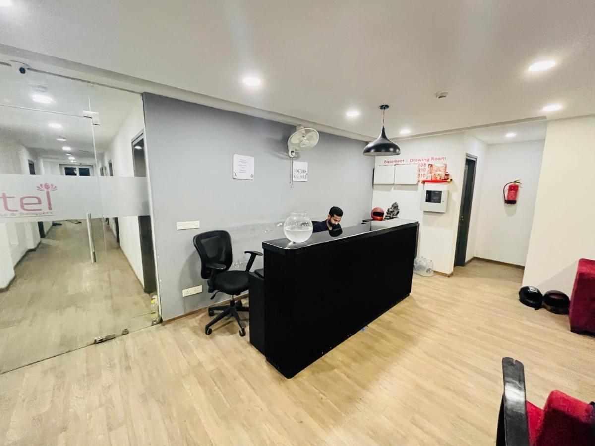 Qotel La Serene Gagan Vihar Hotel 3*