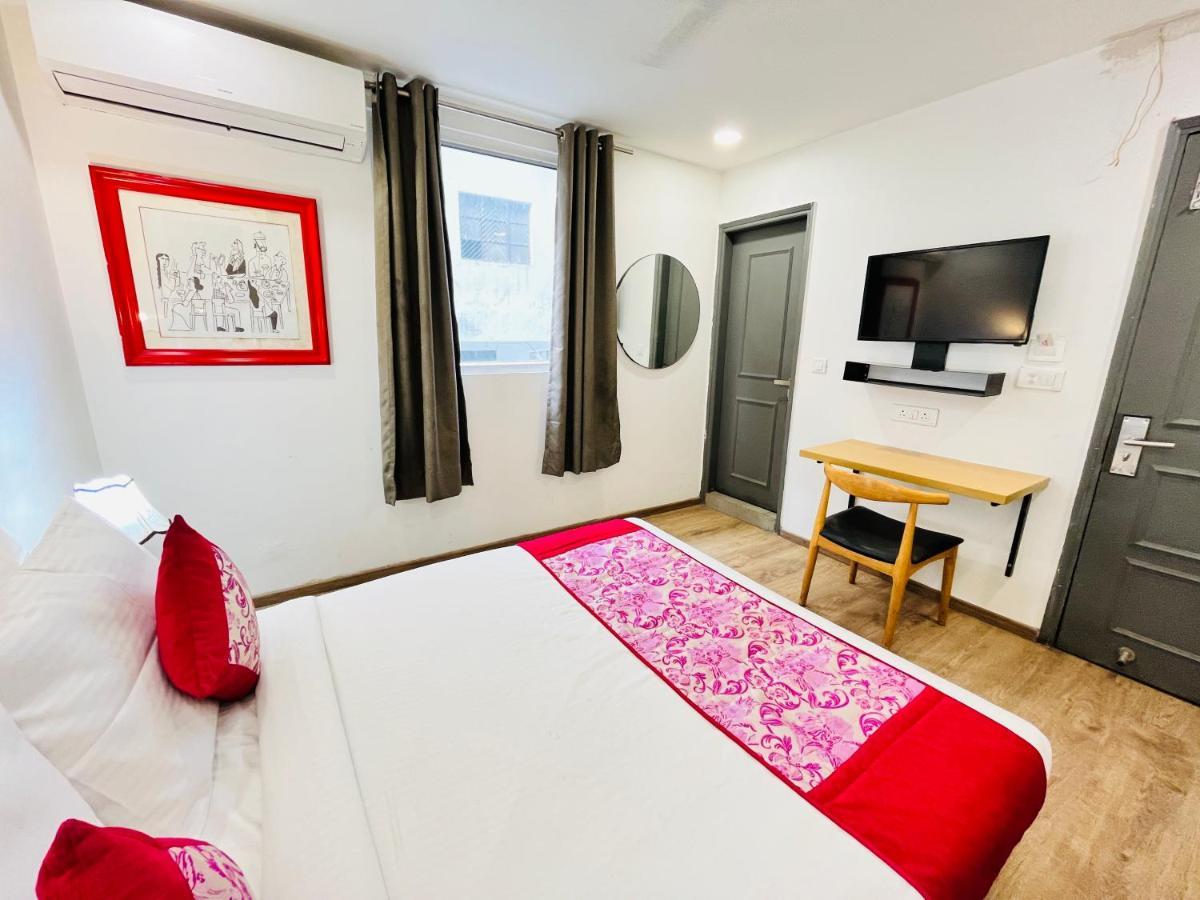 Hotel Qotel La Serene Gagan Vihar 3*