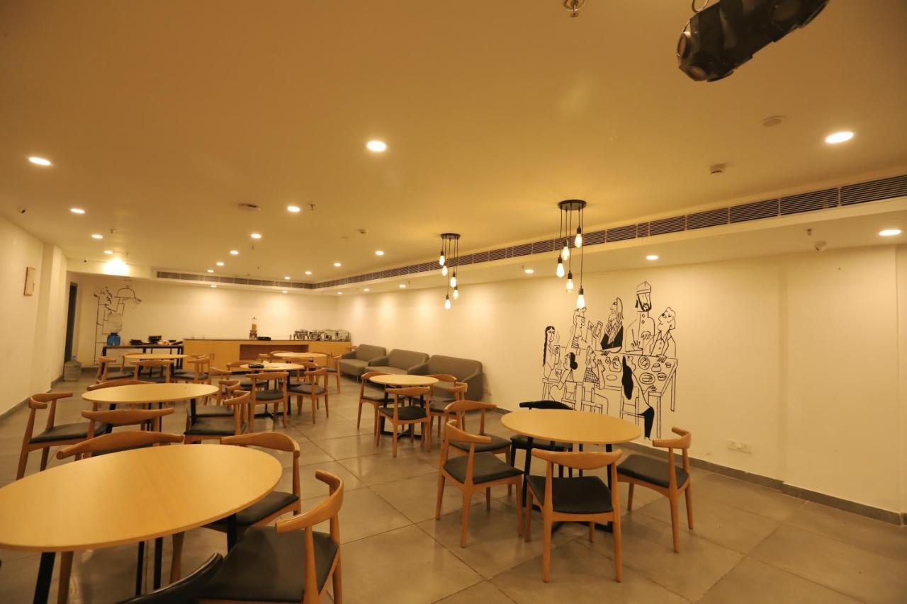 Hotel Qotel La Serene Gagan Vihar New Delhi